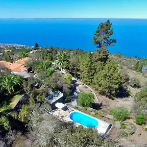 https://ferienvilla-landhaus-tijarafe.in-canary-islands.com